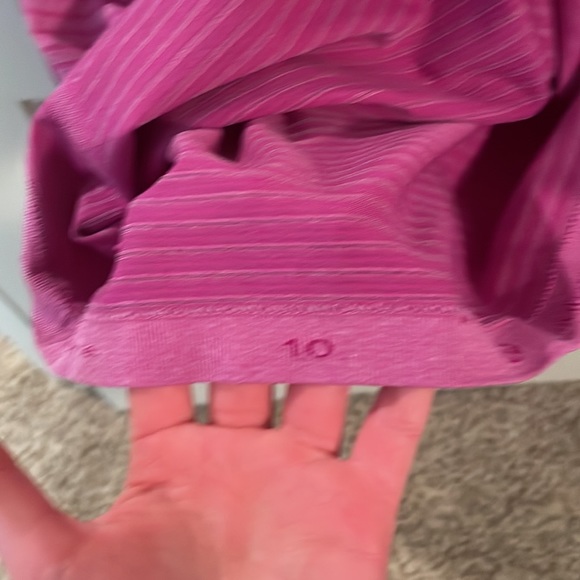 lululemon purple shirt,size 10,just has a little pilling on the arms - Picture 4 of 4